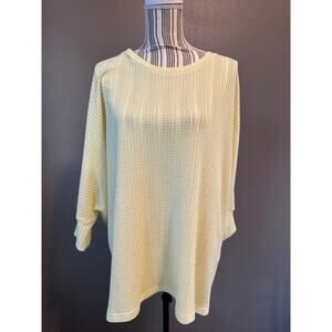 La Miel Waffle Knit Poncho Top Medium Soft Yellow Oversized Boho Cozy
